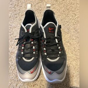 Nike Men’s Air Max Sequent 4.